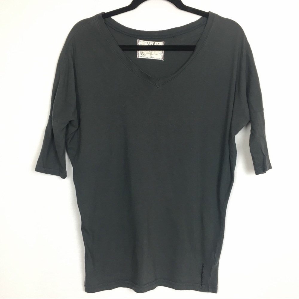 FREE PEOPLE // Dark Gray Top